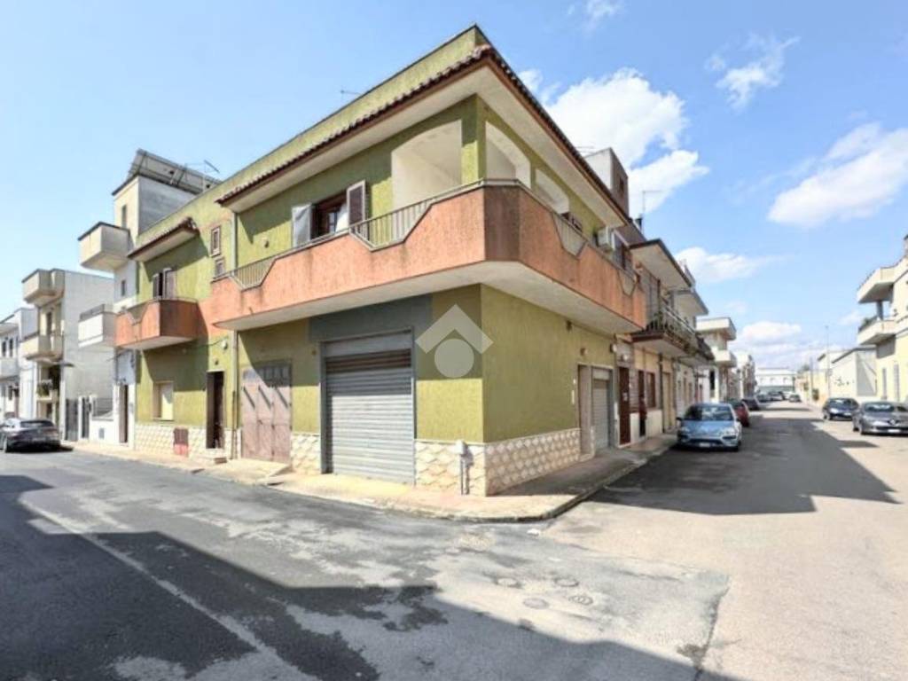 casa indipendente in vendita a Manduria
