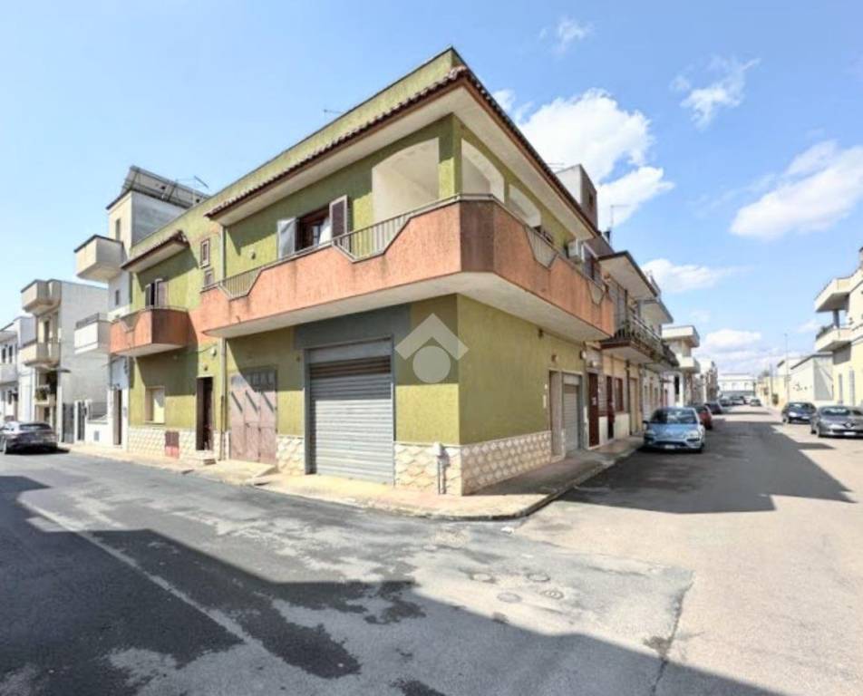 casa indipendente in vendita a Manduria