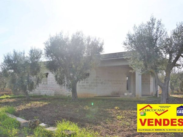 casa indipendente in vendita a Manduria