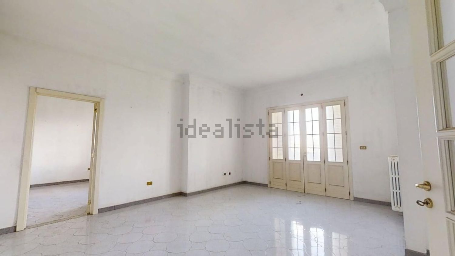 intera palazzina in vendita a Manduria