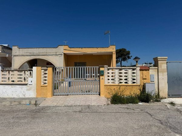 casa indipendente in vendita a Manduria in zona San Pietro in Bevagna