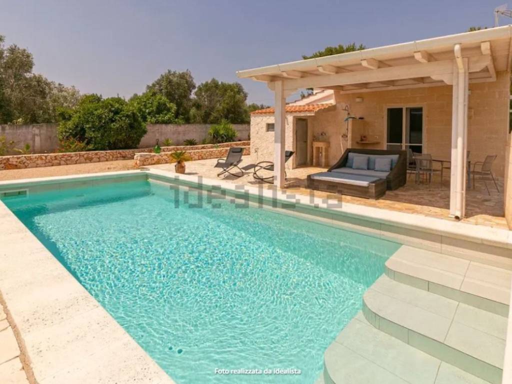 casa indipendente in vendita a Manduria