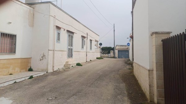 casa indipendente in vendita a Manduria in zona San Pietro in Bevagna
