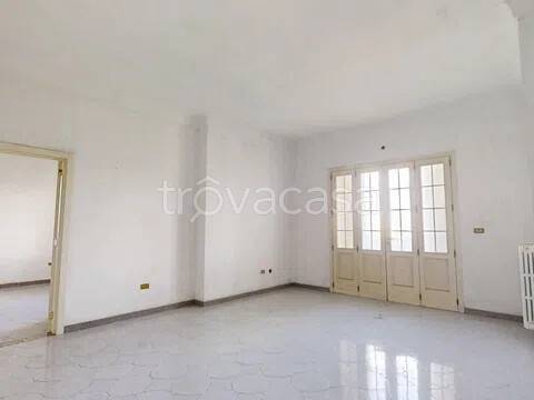 intera palazzina in vendita a Manduria