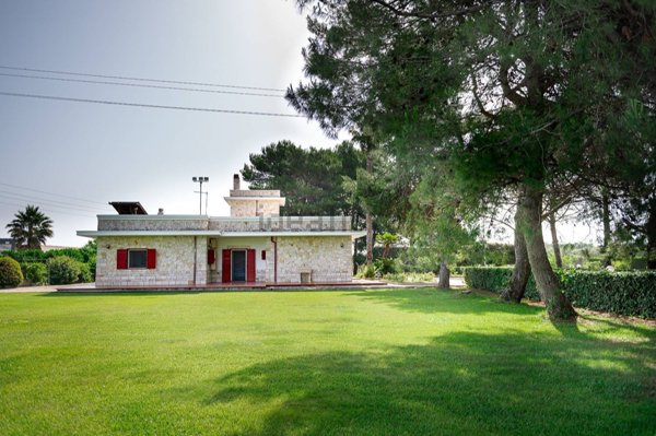 casa indipendente in vendita a Manduria