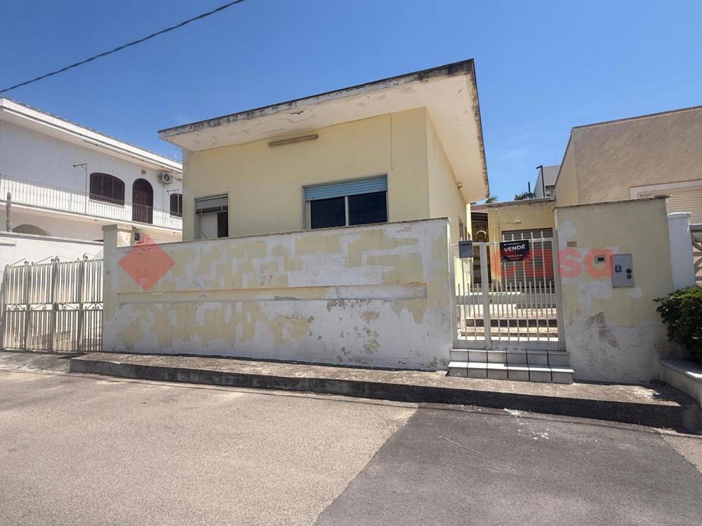 casa indipendente in vendita a Manduria in zona San Pietro in Bevagna