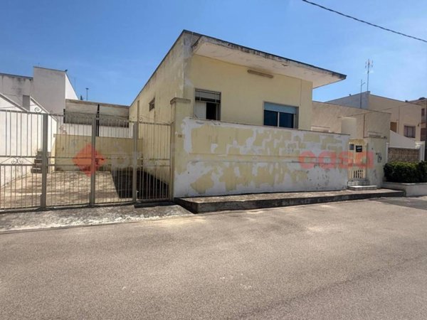 casa indipendente in vendita a Manduria in zona San Pietro in Bevagna