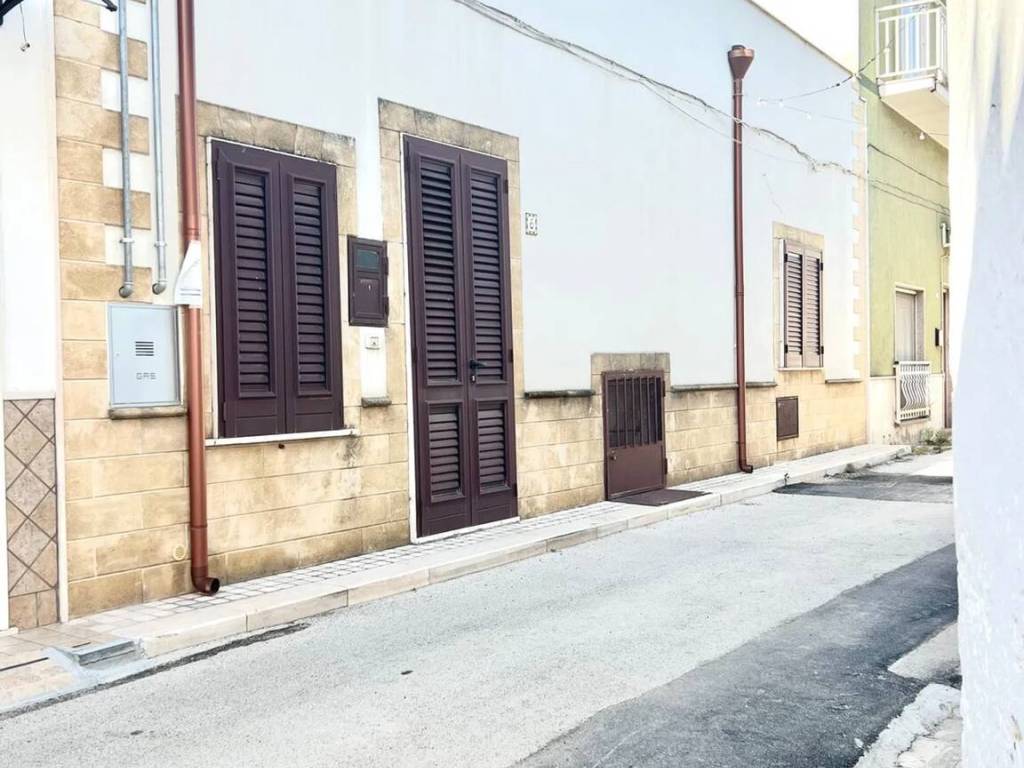 casa indipendente in vendita a Manduria in zona Uggiano Montefusco