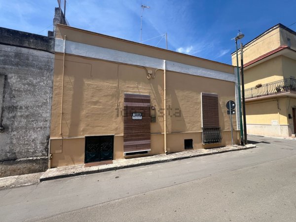casa indipendente in vendita a Manduria
