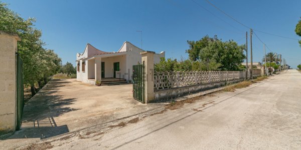 casa indipendente in vendita a Manduria in zona San Pietro in Bevagna