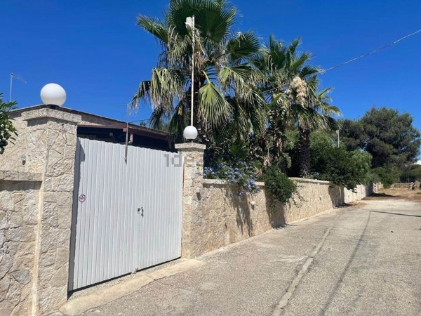 casa indipendente in vendita a Manduria in zona San Pietro in Bevagna