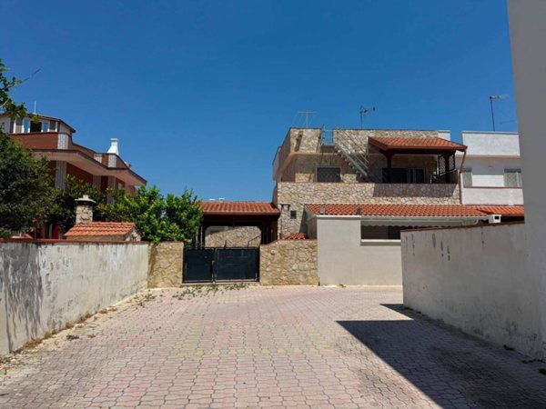 casa indipendente in vendita a Manduria in zona San Pietro in Bevagna