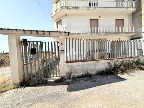 casa indipendente in vendita a Manduria