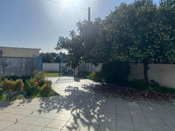 casa indipendente in vendita a Manduria in zona San Pietro in Bevagna
