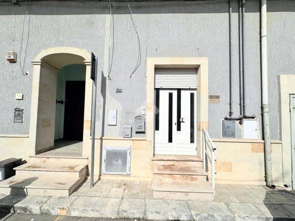 casa indipendente in vendita a Manduria