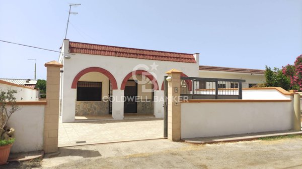 casa indipendente in vendita a Manduria in zona San Pietro in Bevagna