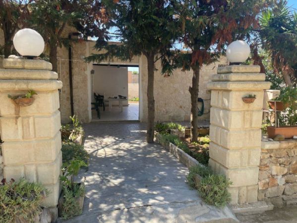 casa indipendente in vendita a Manduria in zona San Pietro in Bevagna