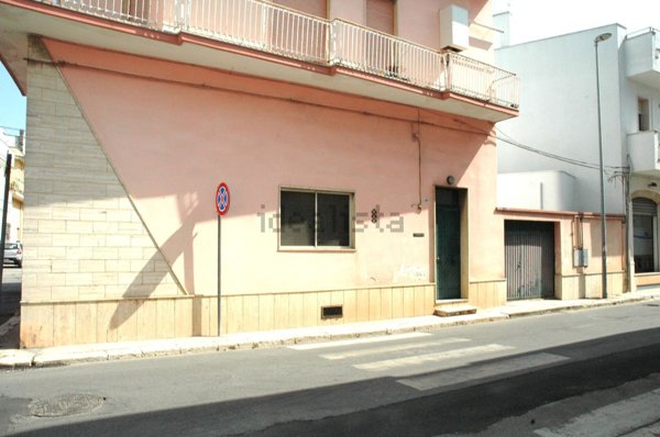casa indipendente in vendita a Manduria