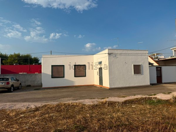 casa indipendente in vendita a Manduria in zona San Pietro in Bevagna