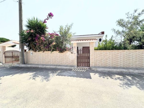 casa indipendente in vendita a Manduria in zona San Pietro in Bevagna