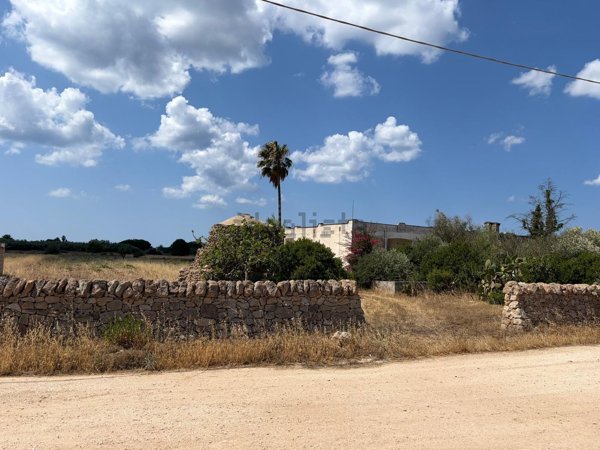 trullo in vendita a Manduria in zona San Pietro in Bevagna