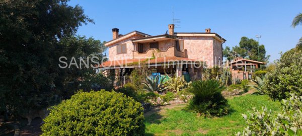 casa indipendente in vendita a Manduria