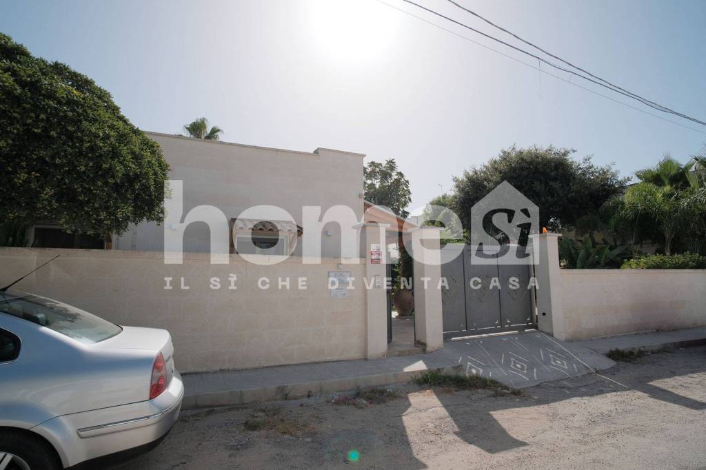 casa indipendente in vendita a Manduria in zona San Pietro in Bevagna
