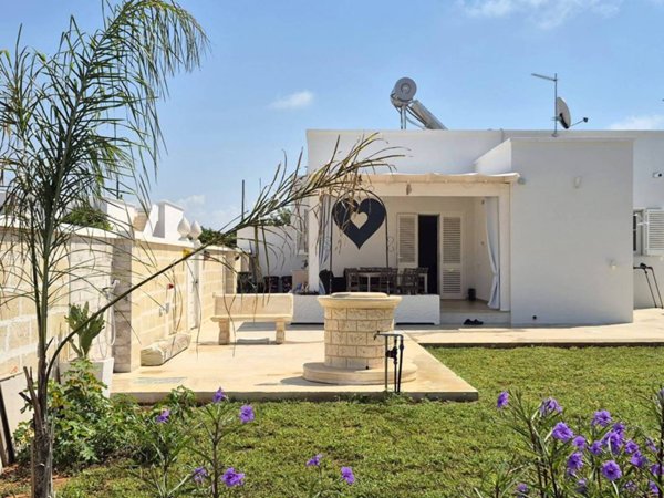 casa indipendente in vendita a Manduria in zona San Pietro in Bevagna