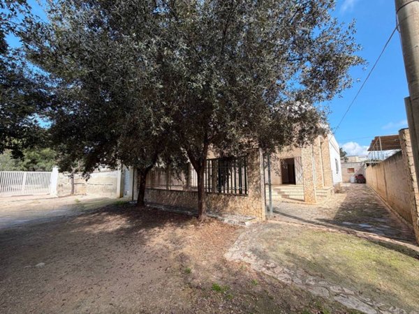 casa indipendente in vendita a Manduria in zona San Pietro in Bevagna