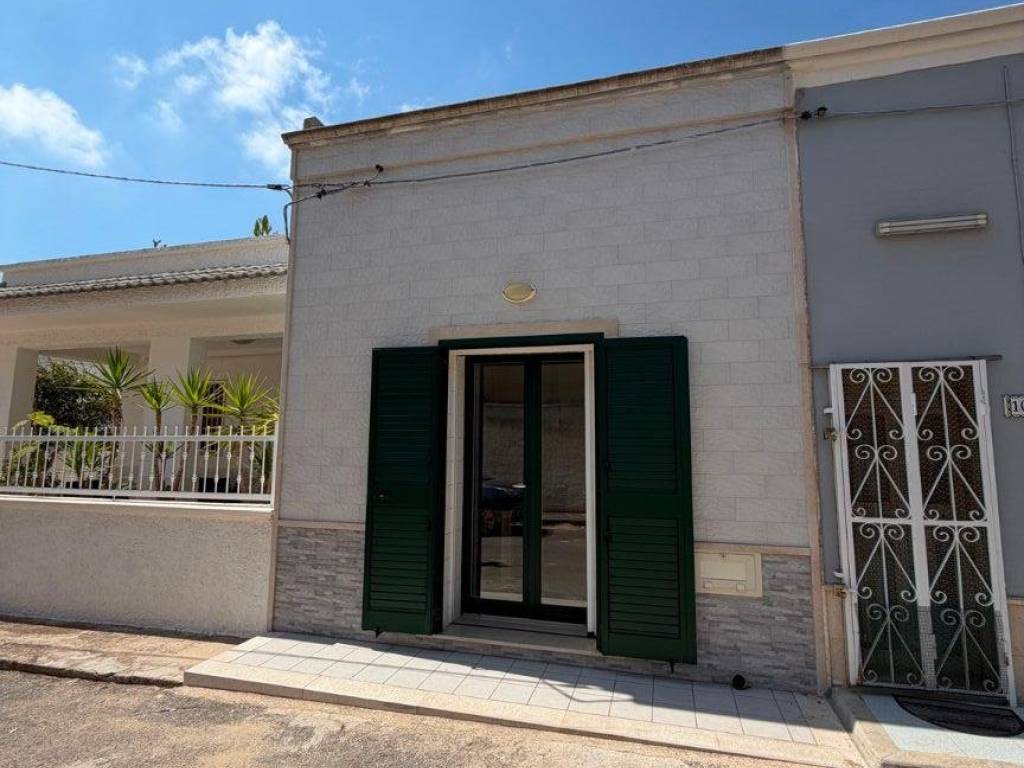 casa indipendente in vendita a Manduria in zona San Pietro in Bevagna