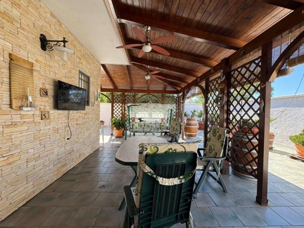 casa indipendente in vendita a Manduria in zona San Pietro in Bevagna