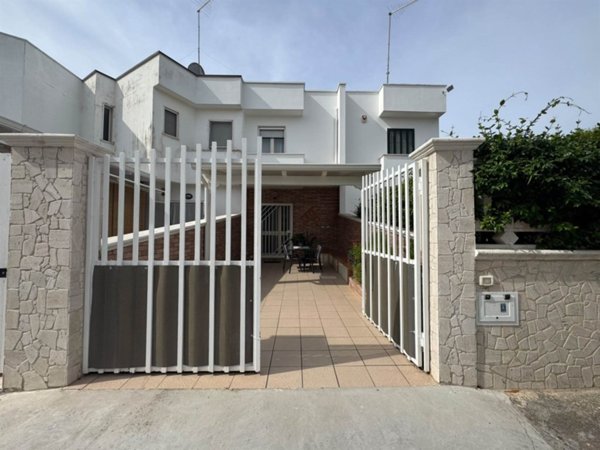 casa indipendente in vendita a Manduria in zona San Pietro in Bevagna