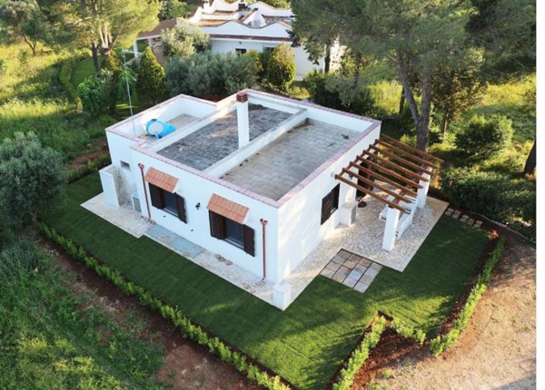 casa indipendente in vendita a Manduria
