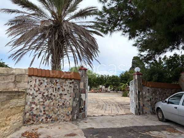 casa indipendente in vendita a Manduria in zona San Pietro in Bevagna