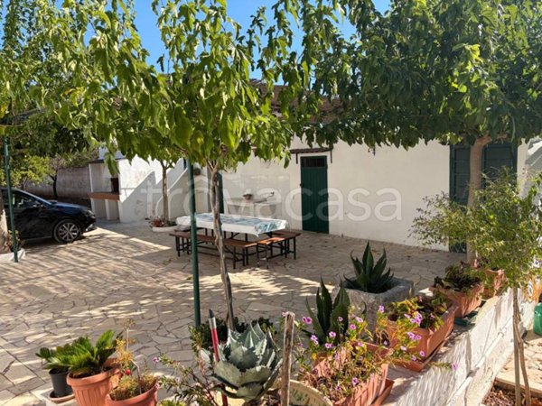 casa indipendente in vendita a Manduria