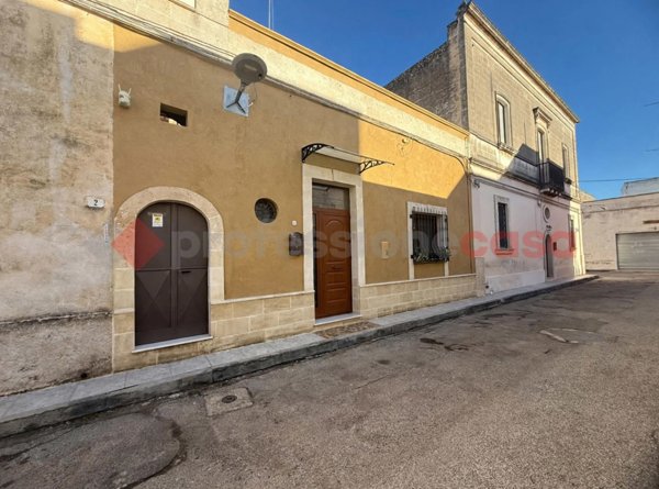 casa indipendente in vendita a Manduria