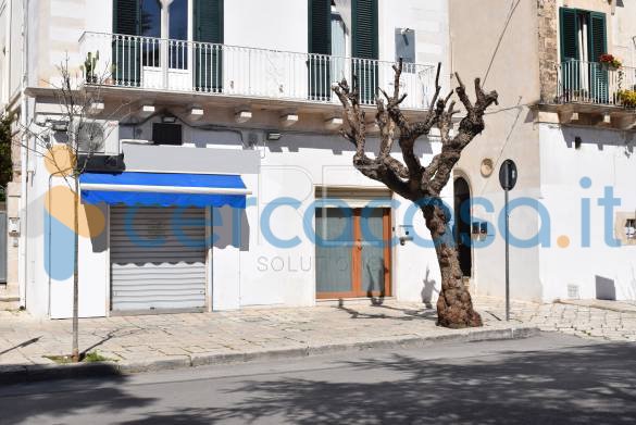 locale commerciale in vendita a Martina Franca in zona Centro Storico