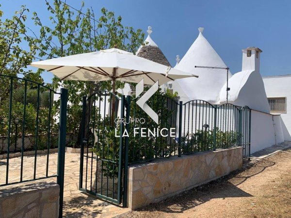 casa indipendente in vendita a Martina Franca in zona Nigri