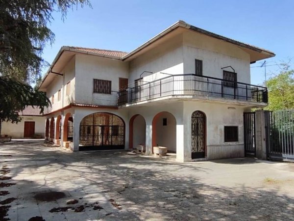 casa indipendente in vendita a Martina Franca