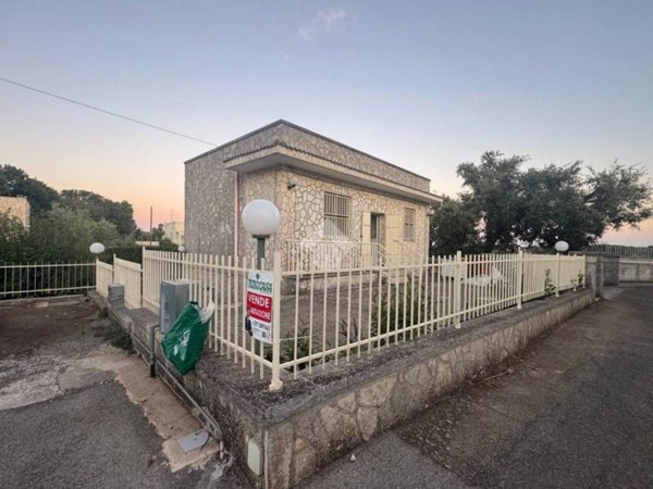 casa indipendente in vendita a Martina Franca