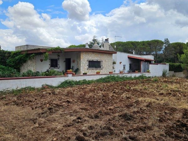 casa indipendente in vendita a Martina Franca in zona Trasconi