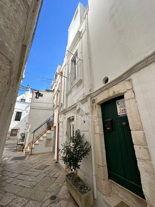 casa indipendente in vendita a Martina Franca in zona Centro Storico