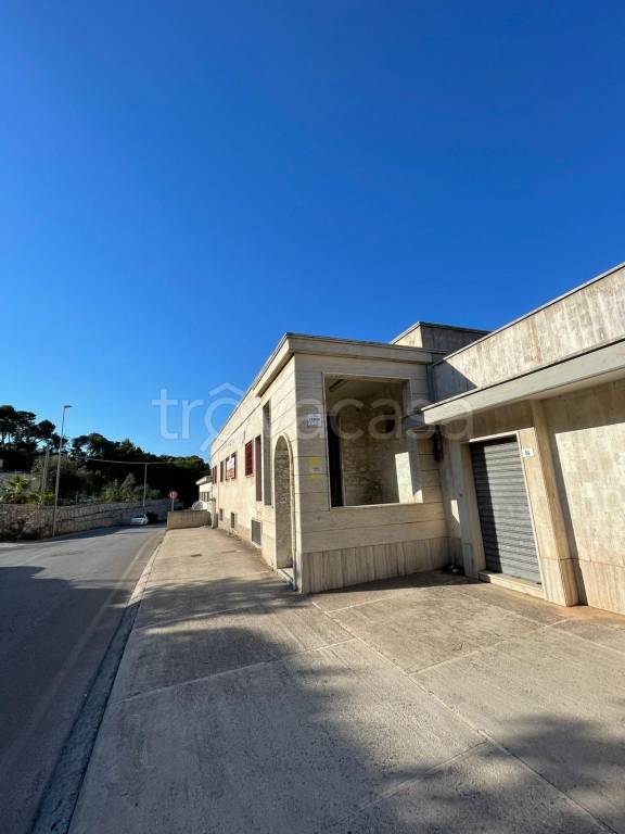 negozio in vendita a Martina Franca