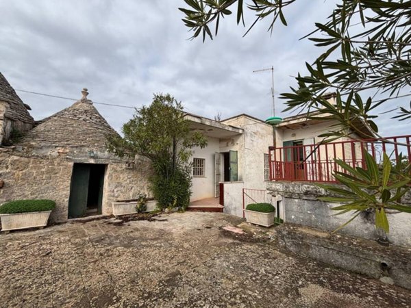 casa indipendente in vendita a Martina Franca