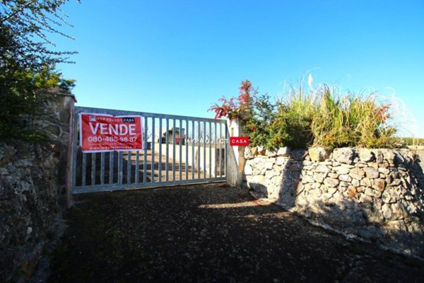 casa semindipendente in vendita a Martina Franca in zona Carpari