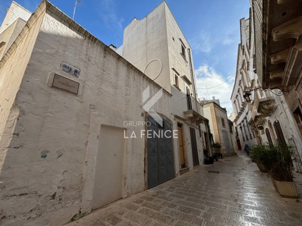 casa indipendente in vendita a Martina Franca in zona Centro Storico