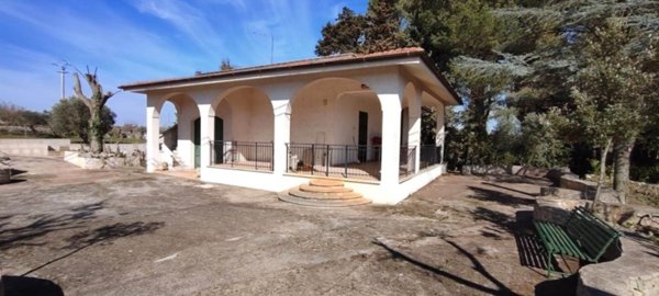 casa indipendente in vendita a Martina Franca