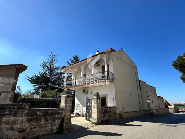 casa indipendente in vendita a Martina Franca