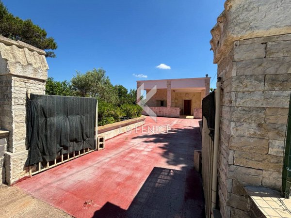 casa indipendente in vendita a Martina Franca
