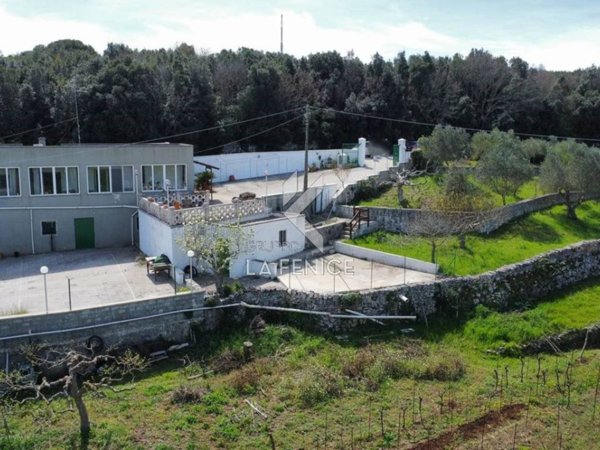 casa indipendente in vendita a Martina Franca